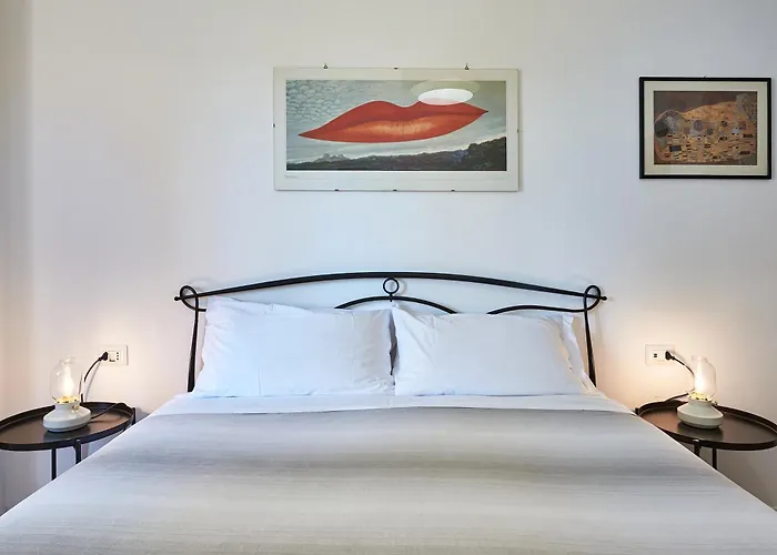 Marco Polo House *